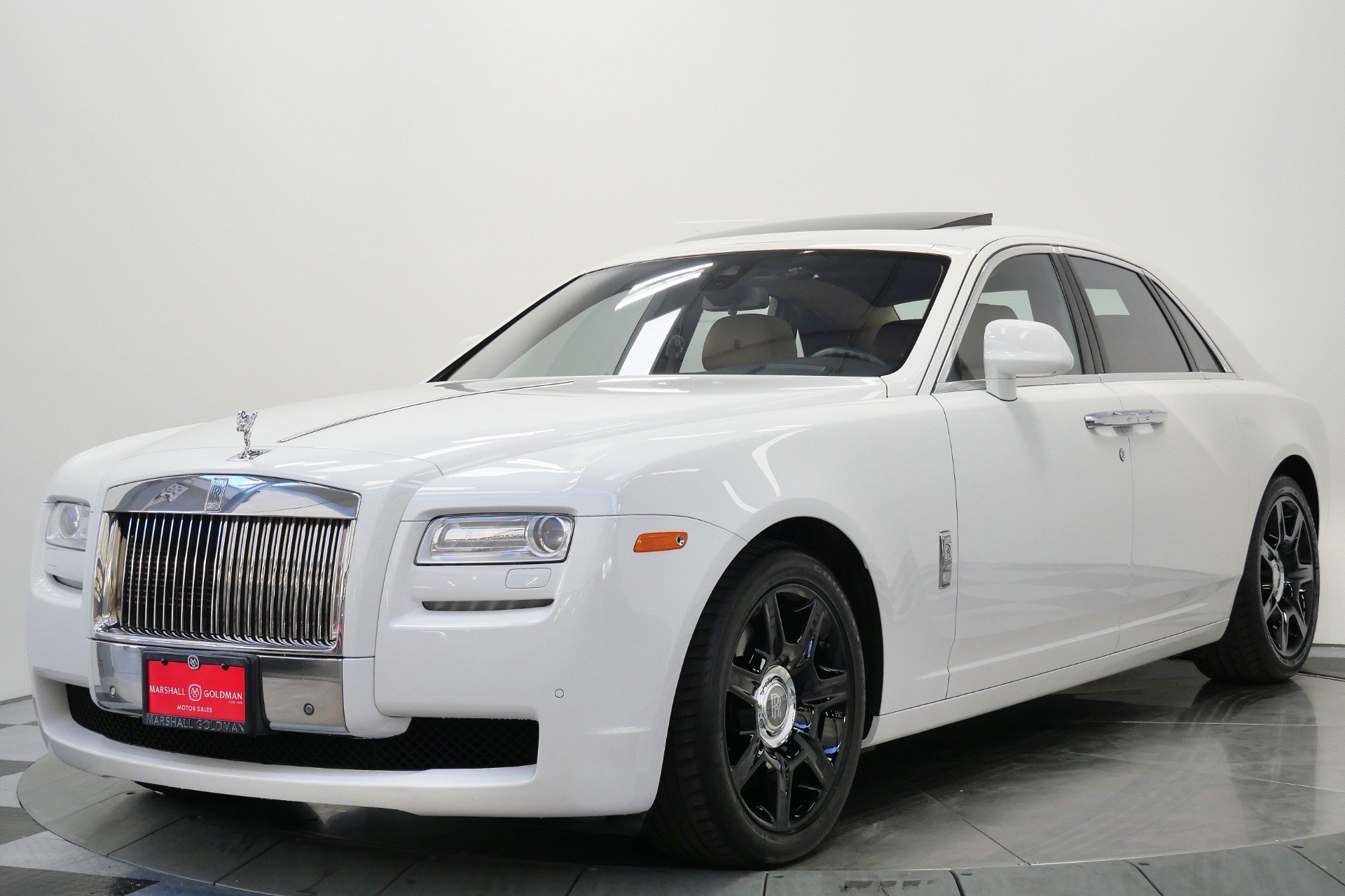 Used 2013 Rolls-Royce Ghost RWD image 5