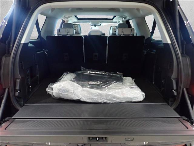 New 2027 Ford Expedition Max Platinum AWD/4WD image 7