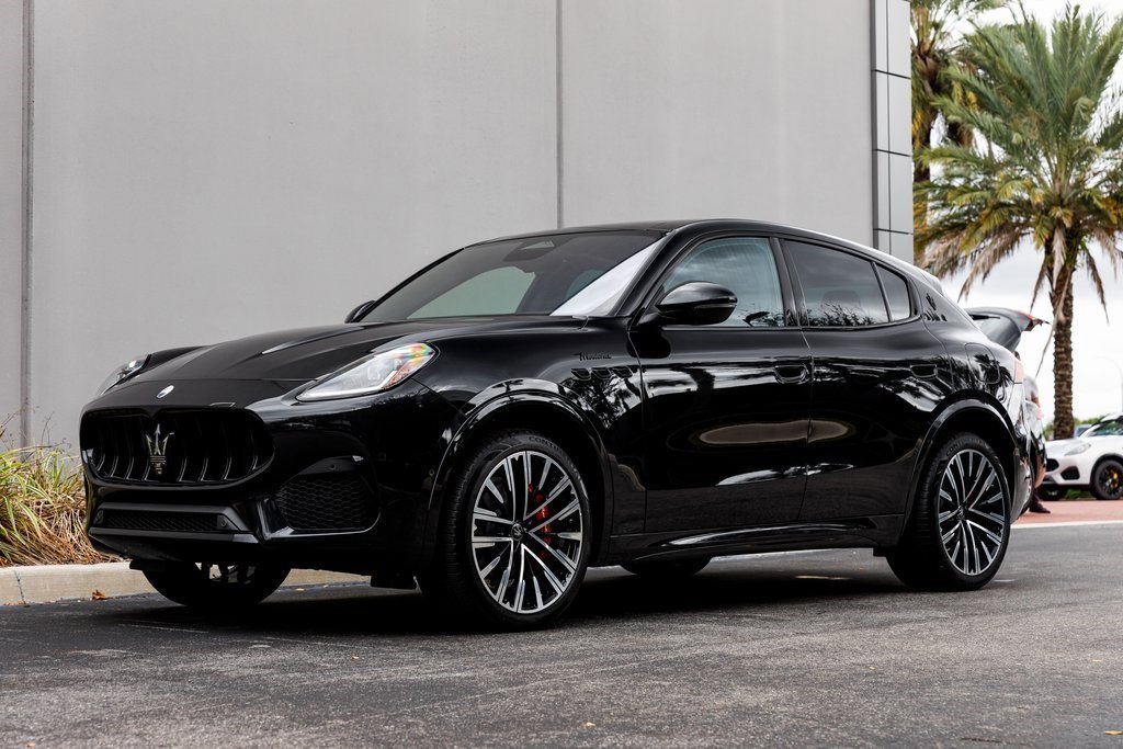 New 2025 Maserati Grecale Modena image 13