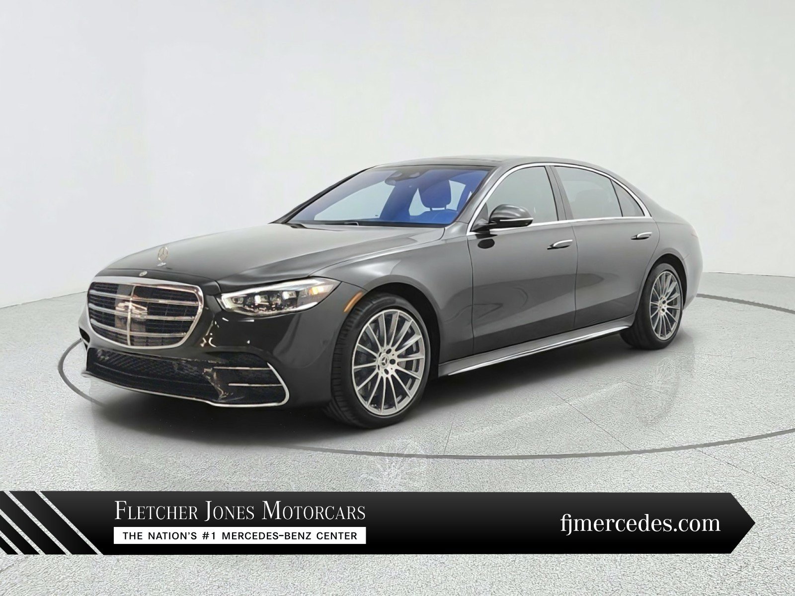 Certified 2025 Mercedes-Benz S 580 4MATIC Sedan image 1