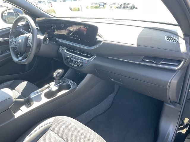 Certified 2024 Buick Envista Preferred image 27