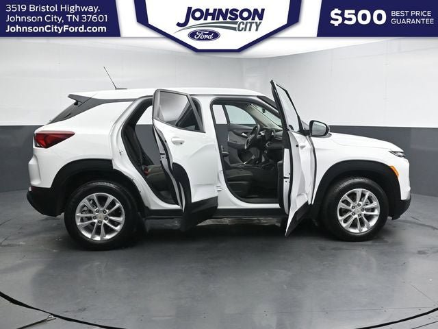 Used 2024 Chevrolet TrailBlazer LS w/ LS Convenience Package AWD/4WD image 36