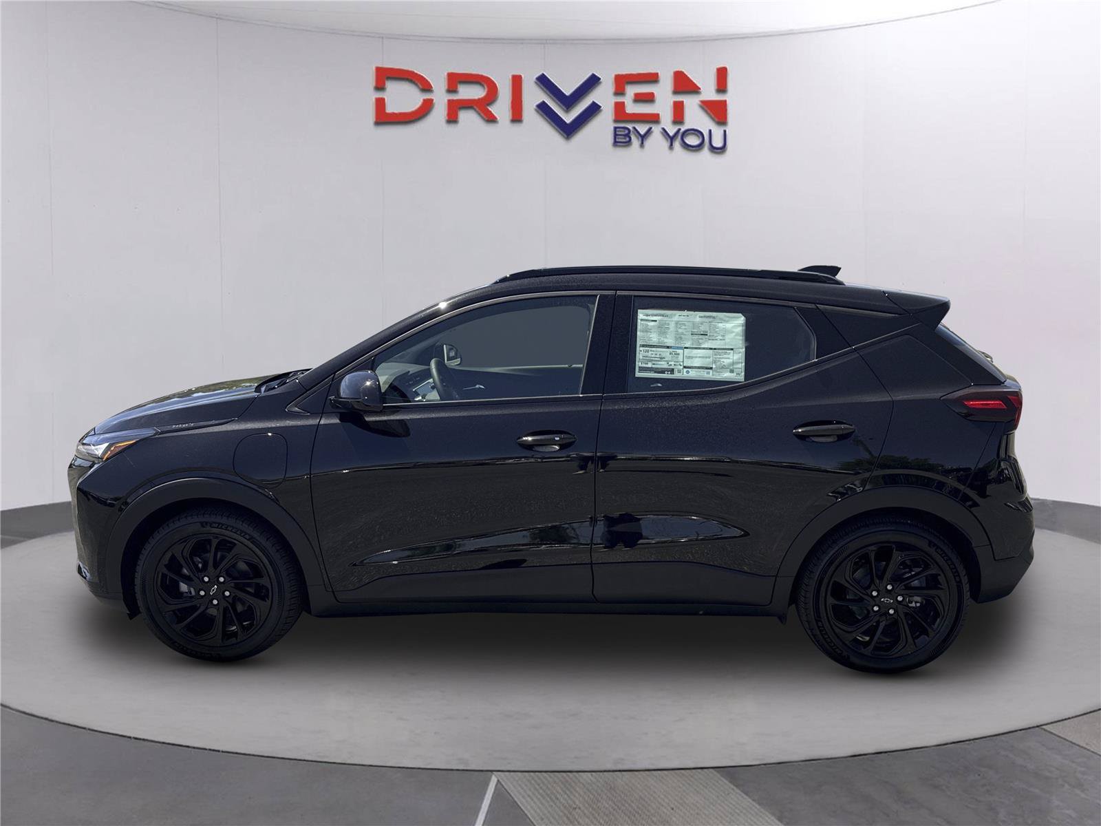 New 2027 Chevrolet Bolt RS w/ Technology Package FWD image 8