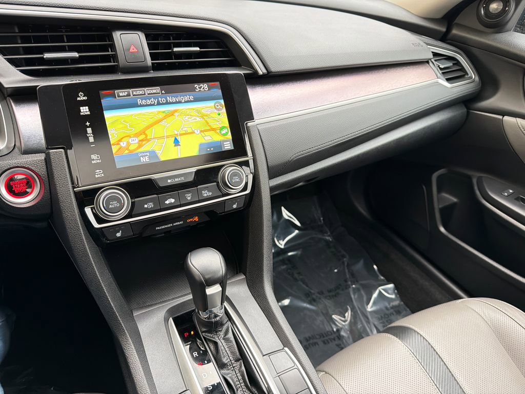 Used 2017 Honda Civic Touring image 19