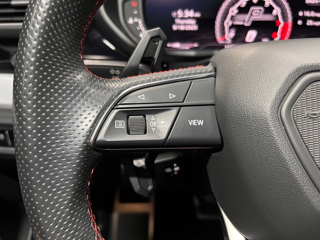 Used 2019 Lamborghini Urus AWD/4WD image 25