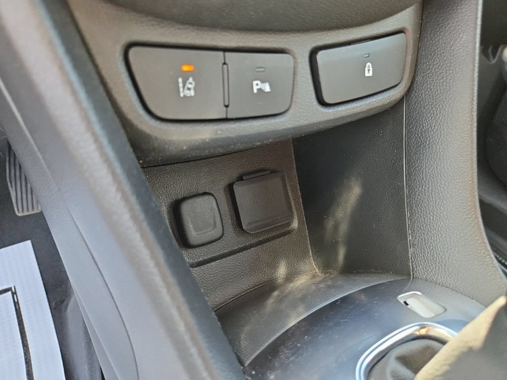 Used 2013 Buick Encore Premium AWD/4WD image 21