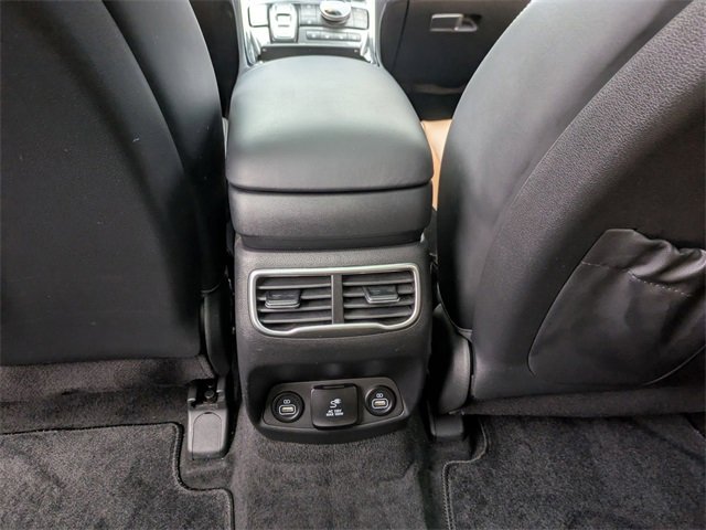 Certified 2023 Hyundai Santa Fe Calligraphy image 31