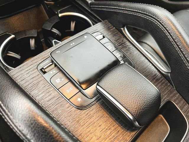 Used 2022 Mercedes-Benz GLE 350 4MATIC image 20