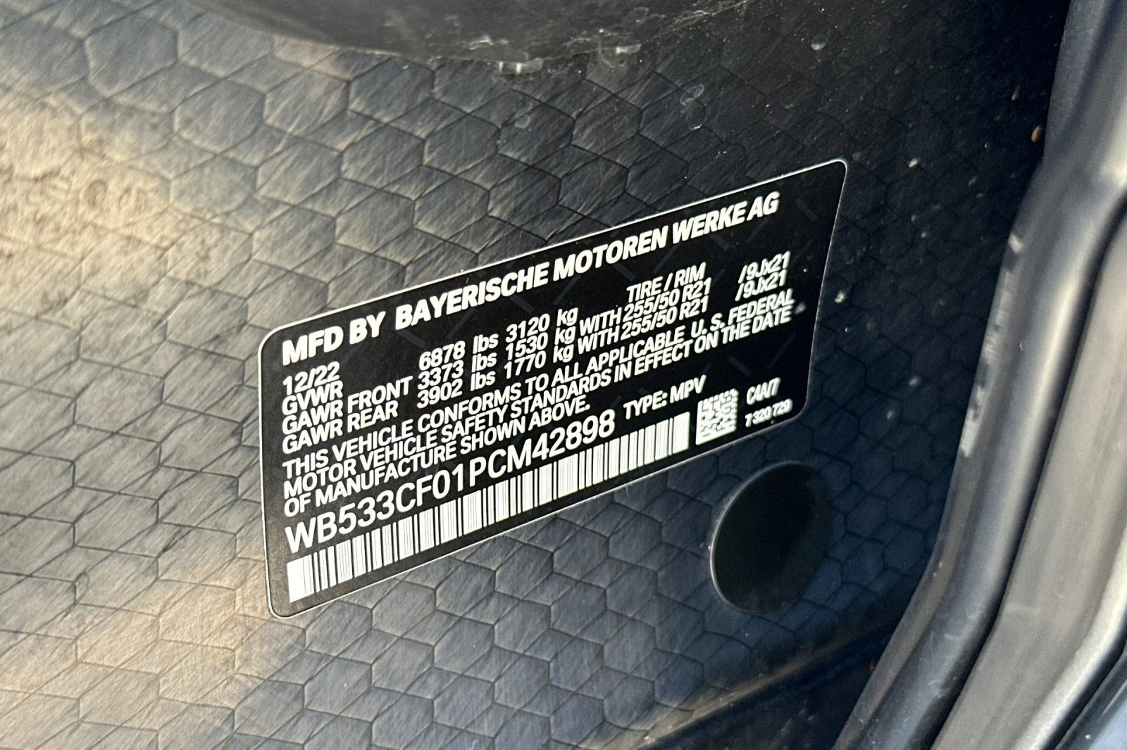 Certified 2023 BMW iX M60 w/ Executive Package AWD/4WD image 27