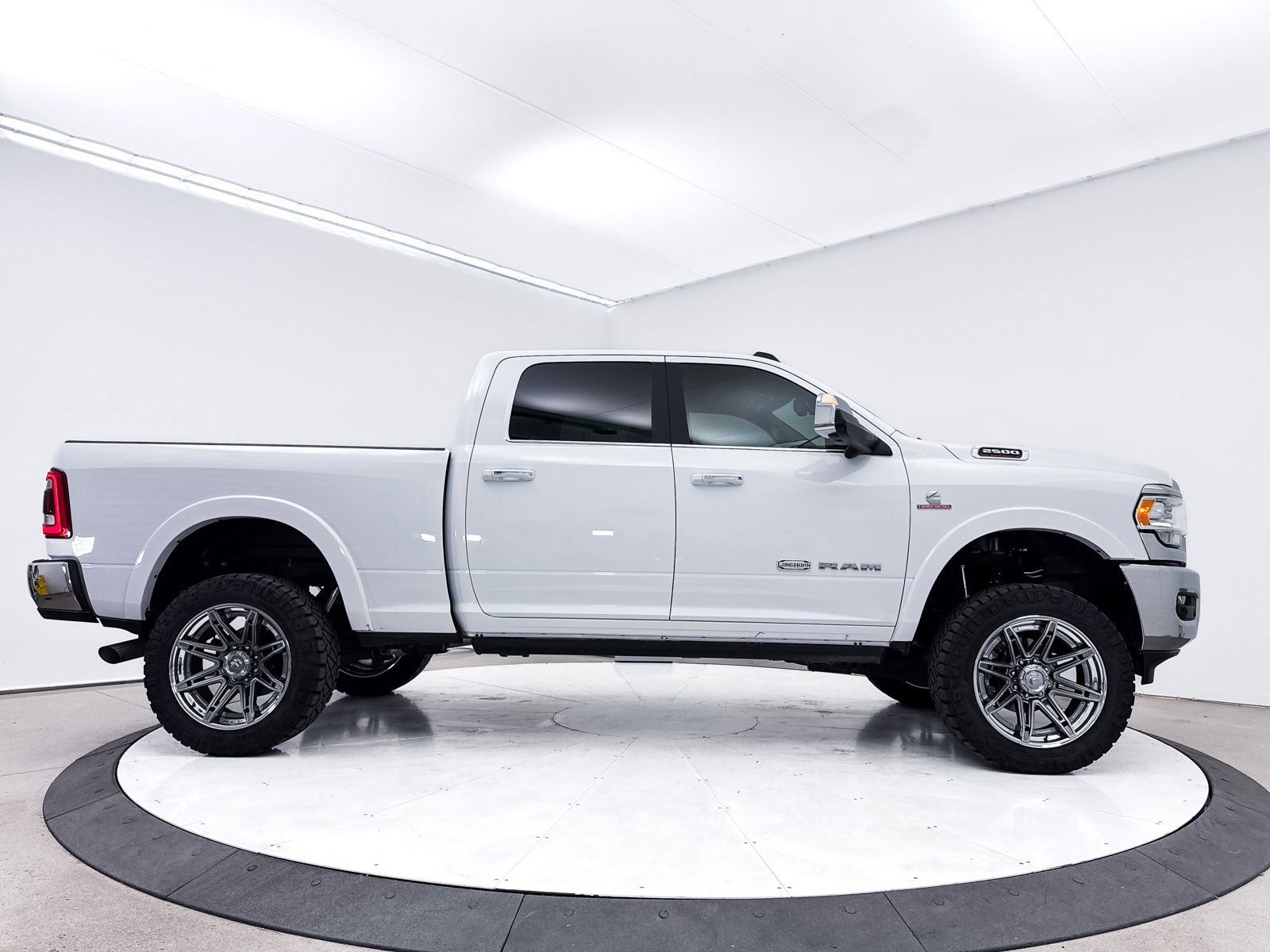 Used 2021 RAM 2500 Limited image 39