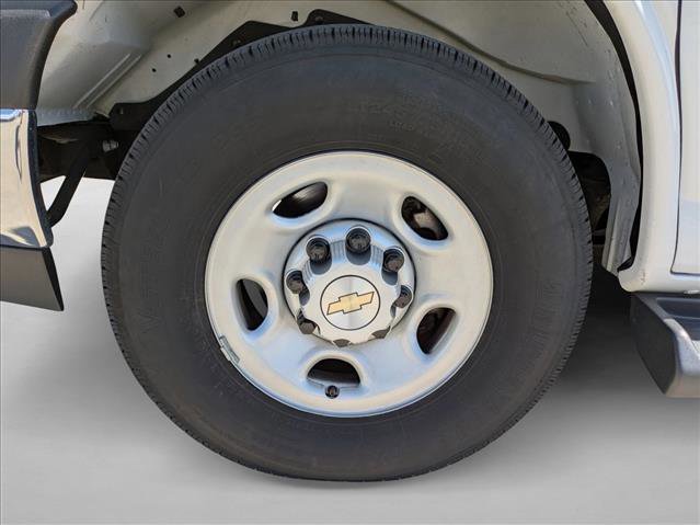 Used 2023 Chevrolet Express 3500 LT w/ LT Preferred Equipment Group image 23