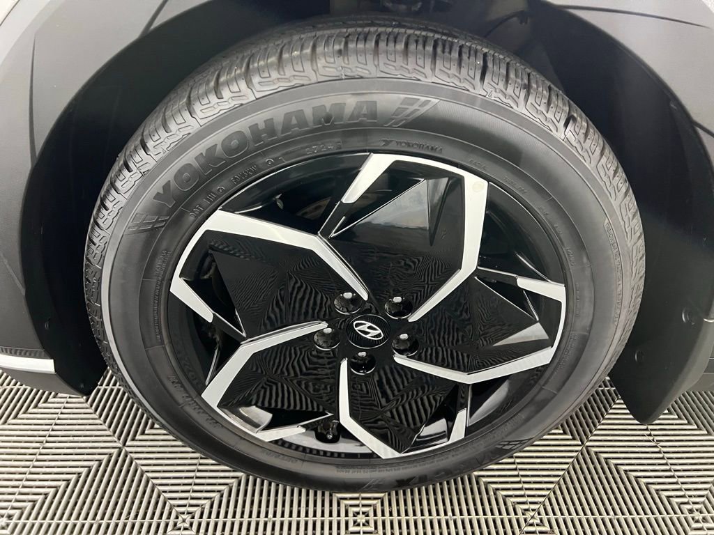 Used 2023 Hyundai Ioniq 5 SEL image 12