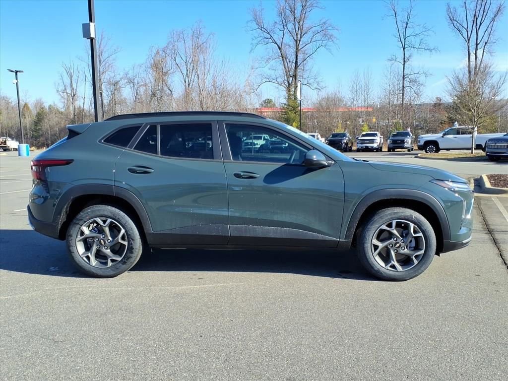 New 2026 Chevrolet Trax LT w/ Driver Confidence Package image 23