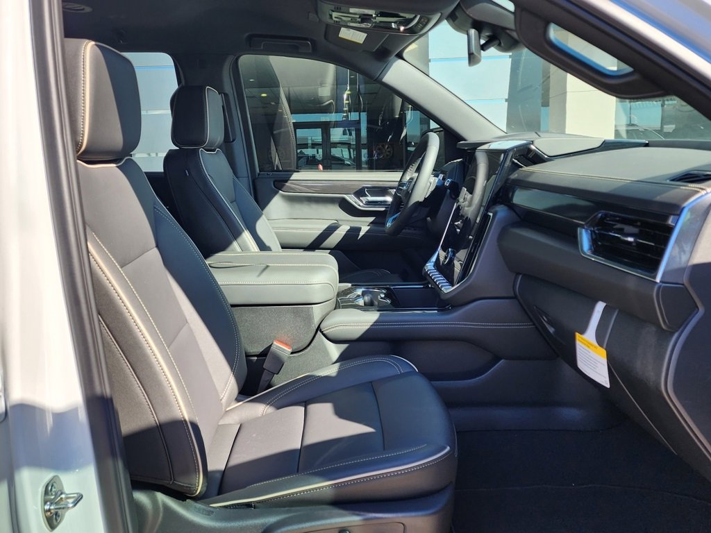 New 2026 GMC Yukon Elevation image 41