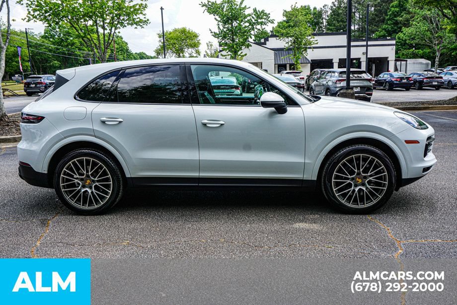 Used 2022 Porsche Cayenne Platinum Edition AWD/4WD image 8