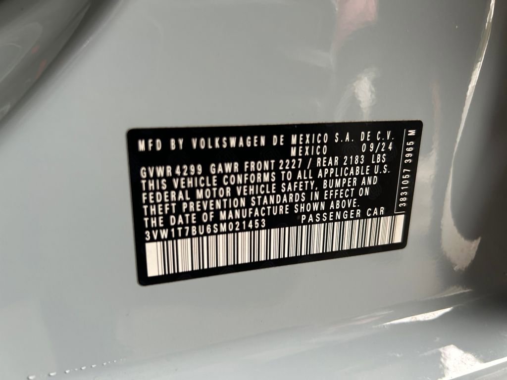 Used 2025 Volkswagen Jetta GLI Autobahn w/ GLI Black Package image 34