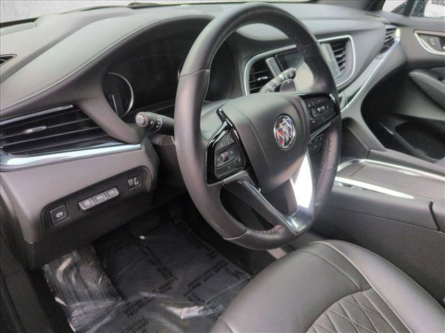 Used 2023 Buick Enclave Avenir w/ Avenir Technology Package image 10