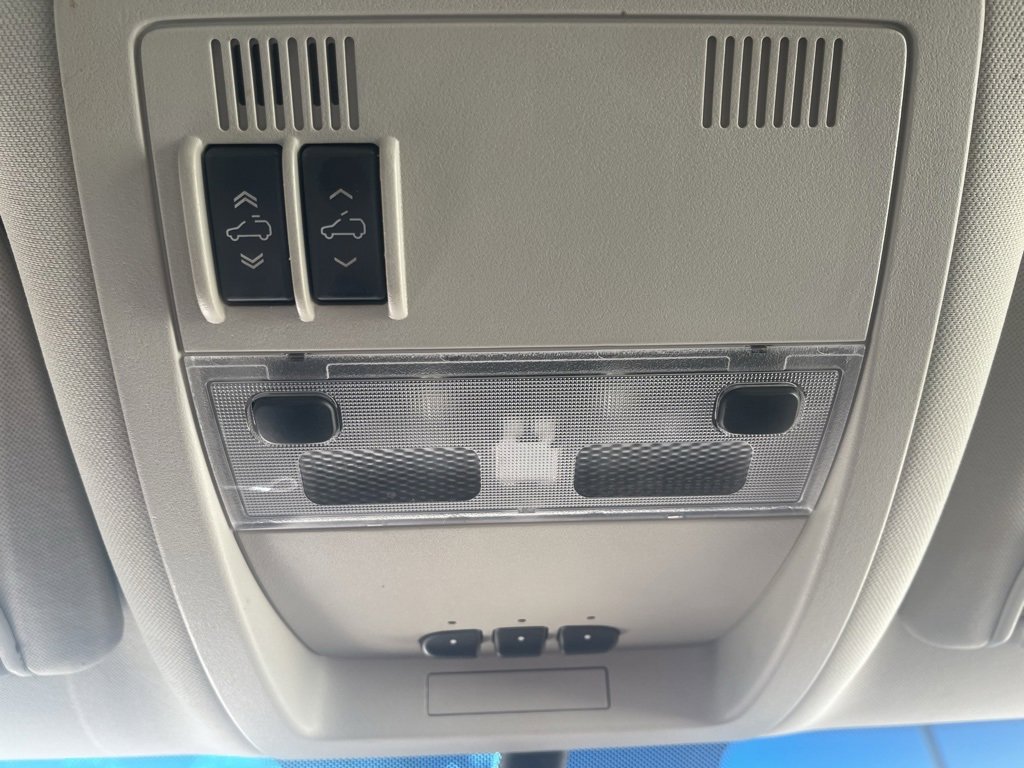 Used 2013 GMC Sierra 2500 Denali w/ Suspension Package, Off-Road image 35