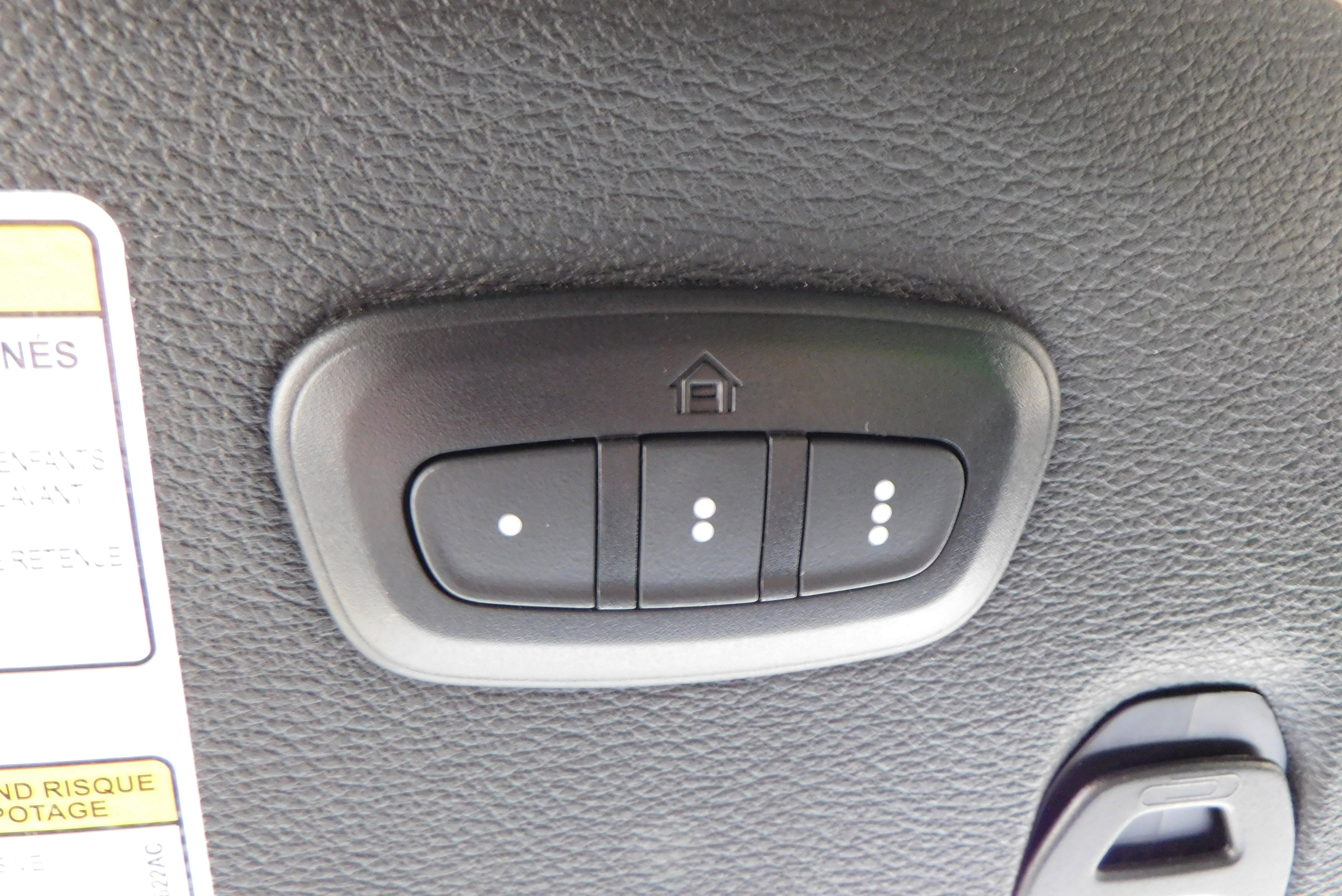 Used 2023 Jeep Wrangler High Altitude image 26