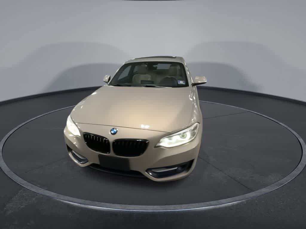 Used 2017 BMW 230i xDrive Coupe image 3