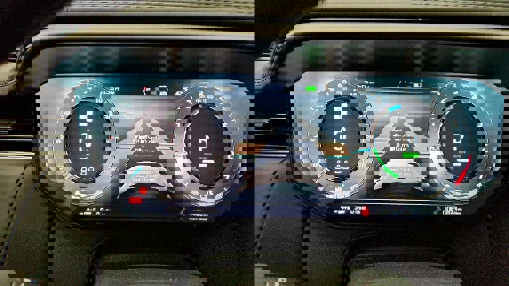 Used 2025 Land Rover Range Rover Sport Dynamic SE image 15