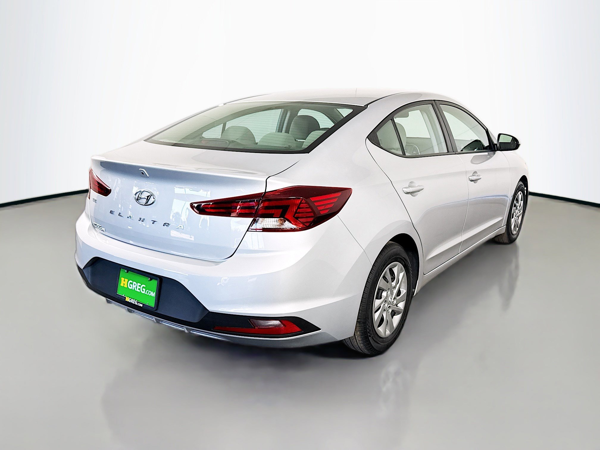Used 2019 Hyundai Elantra SE image 10