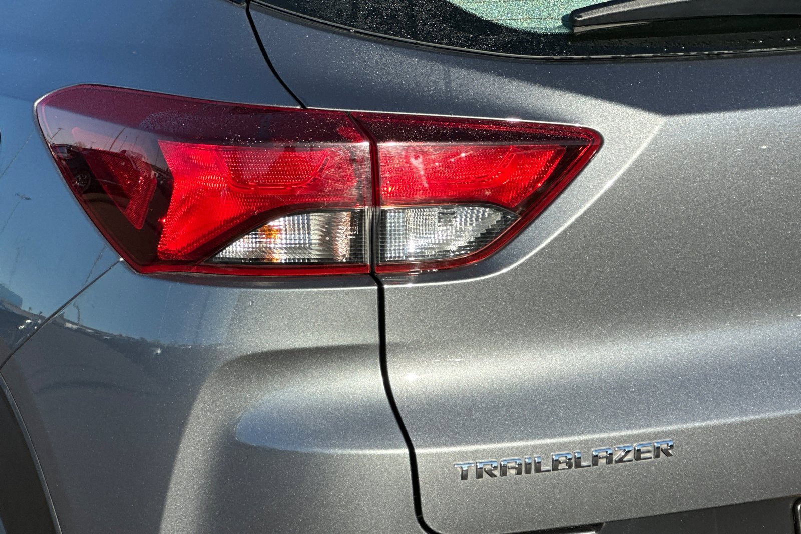 Used 2021 Chevrolet TrailBlazer LS image 25