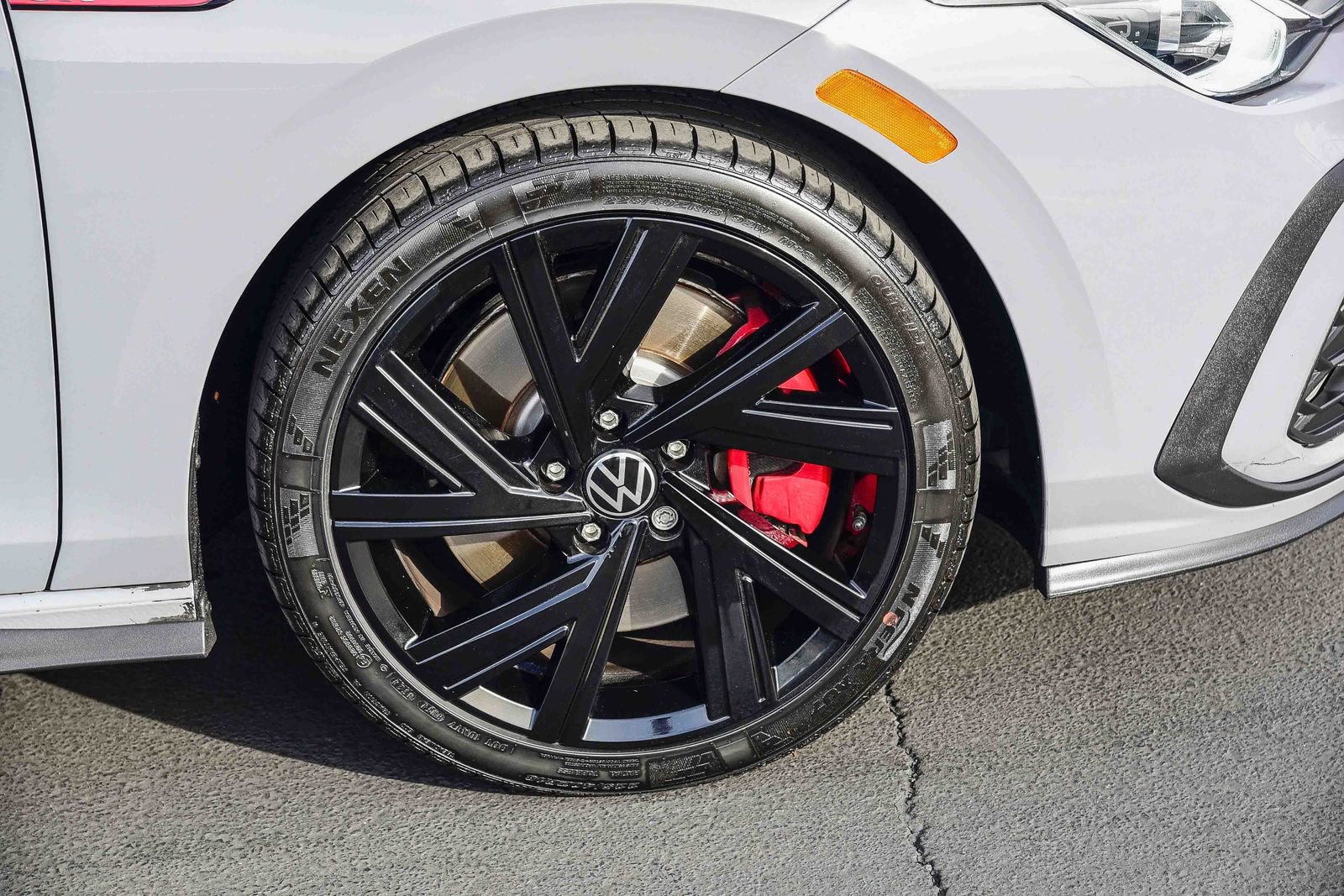 Used 2022 Volkswagen GTI SE image 11