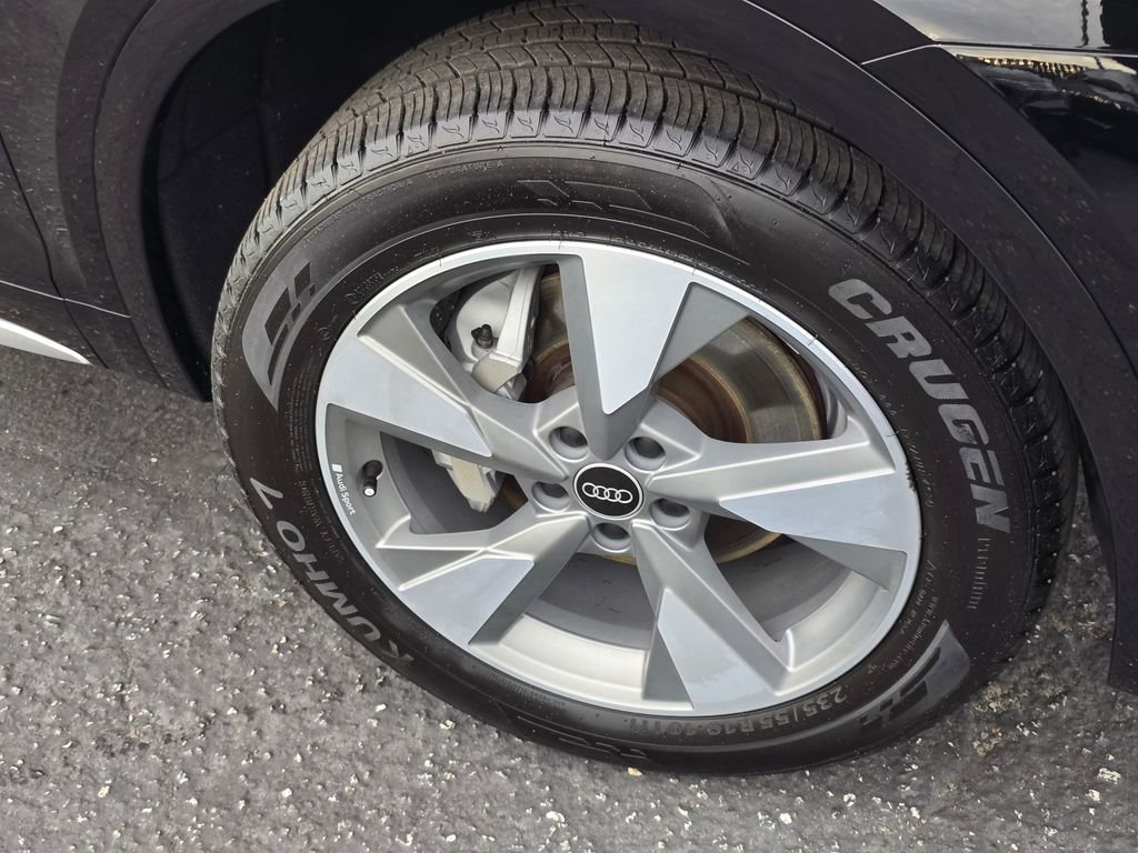 Used 2022 Audi Q5 2.0T Premium w/ Convenience Package image 30