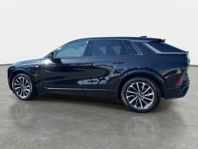 Certified 2024 Cadillac Lyriq Sport w/ LPO, Floor Liner Package AWD/4WD image 3