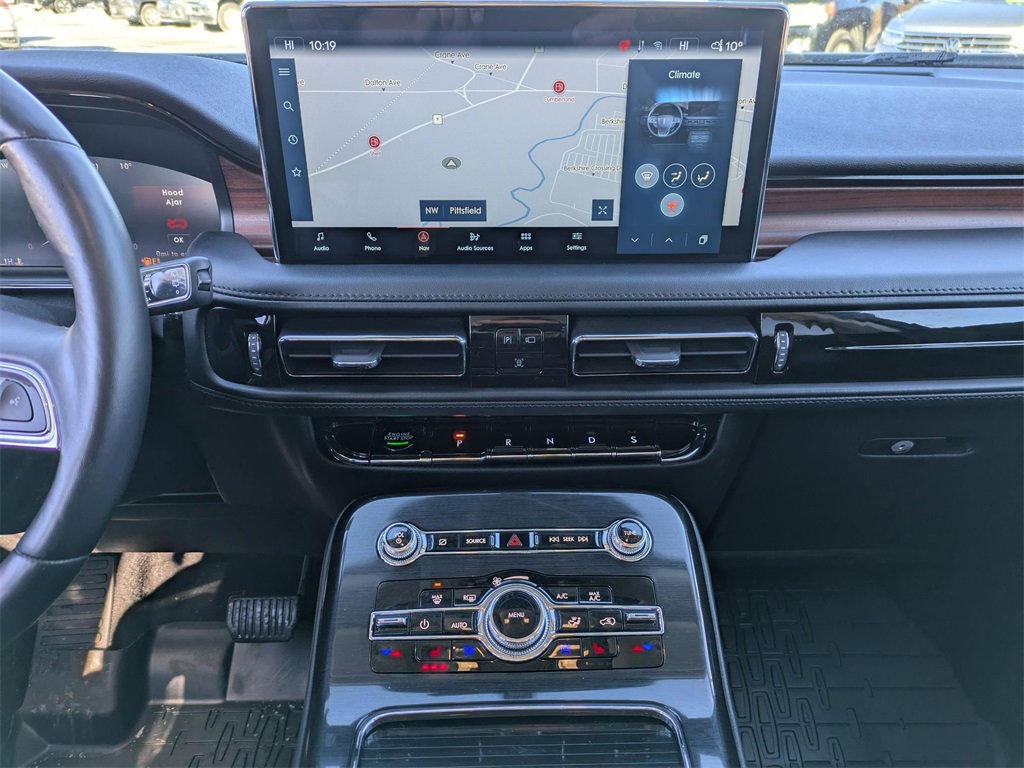 Used 2022 Lincoln Nautilus Reserve image 34