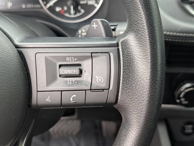 Used 2024 Nissan Rogue S FWD image 20