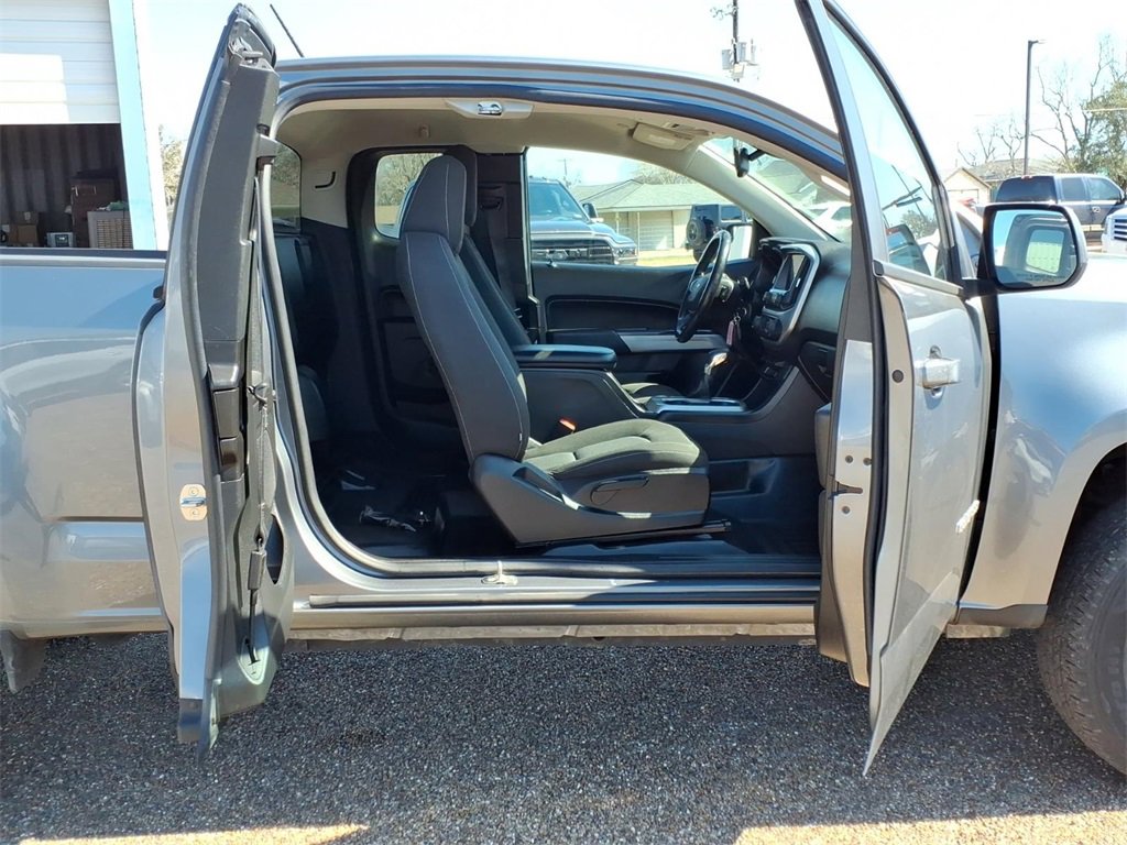 Used 2022 Chevrolet Colorado LT w/ Fleet Safety Package image 14
