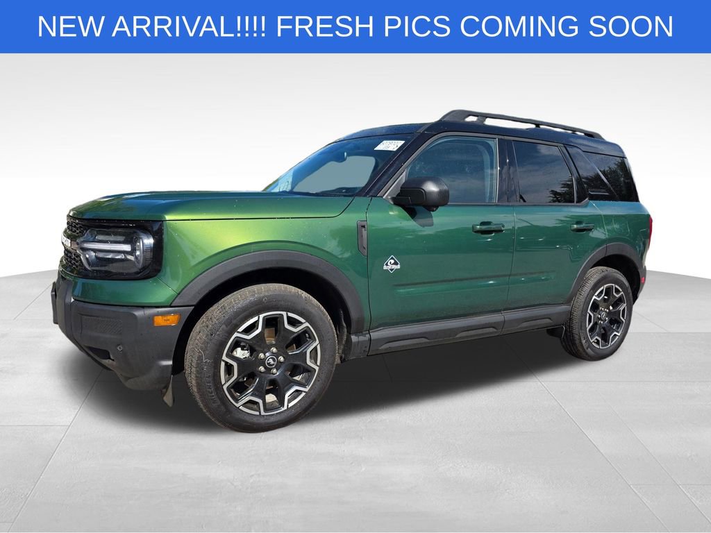 Used 2025 Ford Bronco Sport Outer Banks w/ Outer Banks Tech Package+ image 2