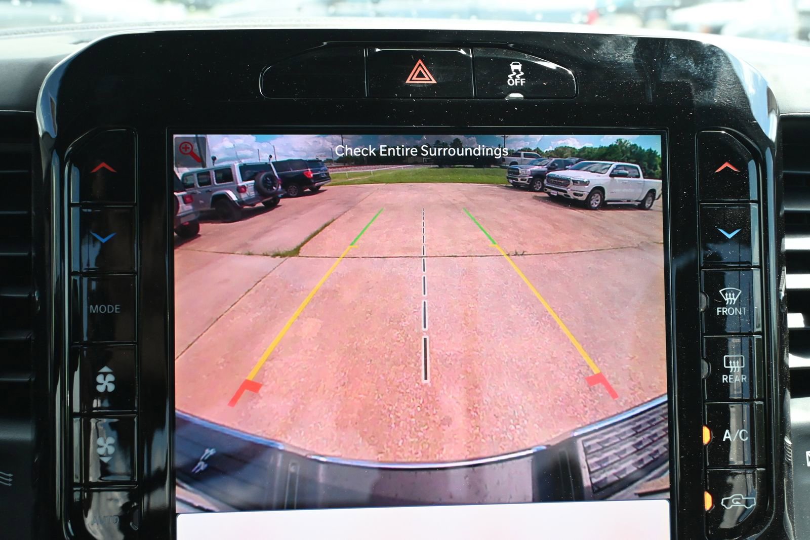 New 2026 RAM 3500 Tradesman AWD/4WD image 17