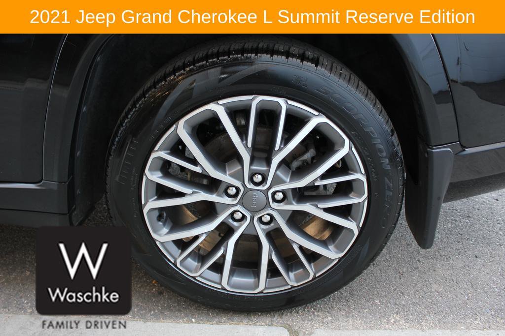 Used 2021 Jeep Grand Cherokee L Summit image 13