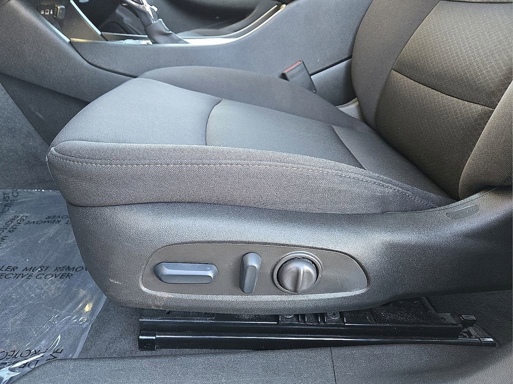 Used 2024 Chevrolet Malibu LT image 23