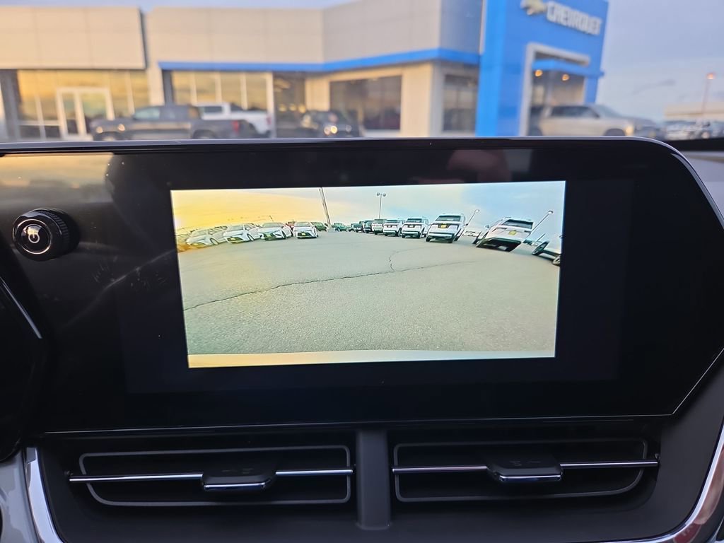 New 2025 Chevrolet Trax LT w/ LT Convenience Package image 33