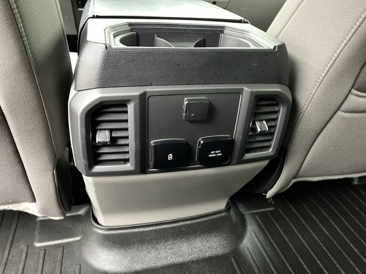 Used 2018 Ford F150 XLT w/ Equipment Group 302A Luxury AWD/4WD image 13