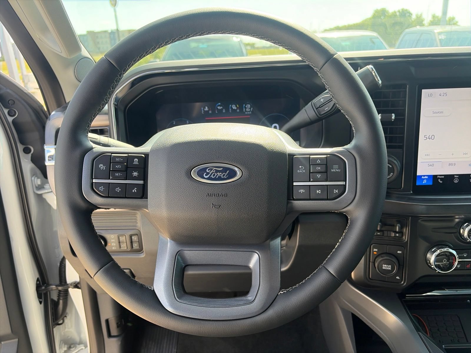 New 2026 Ford F350 Lariat w/ Lariat Premium Package AWD/4WD image 19