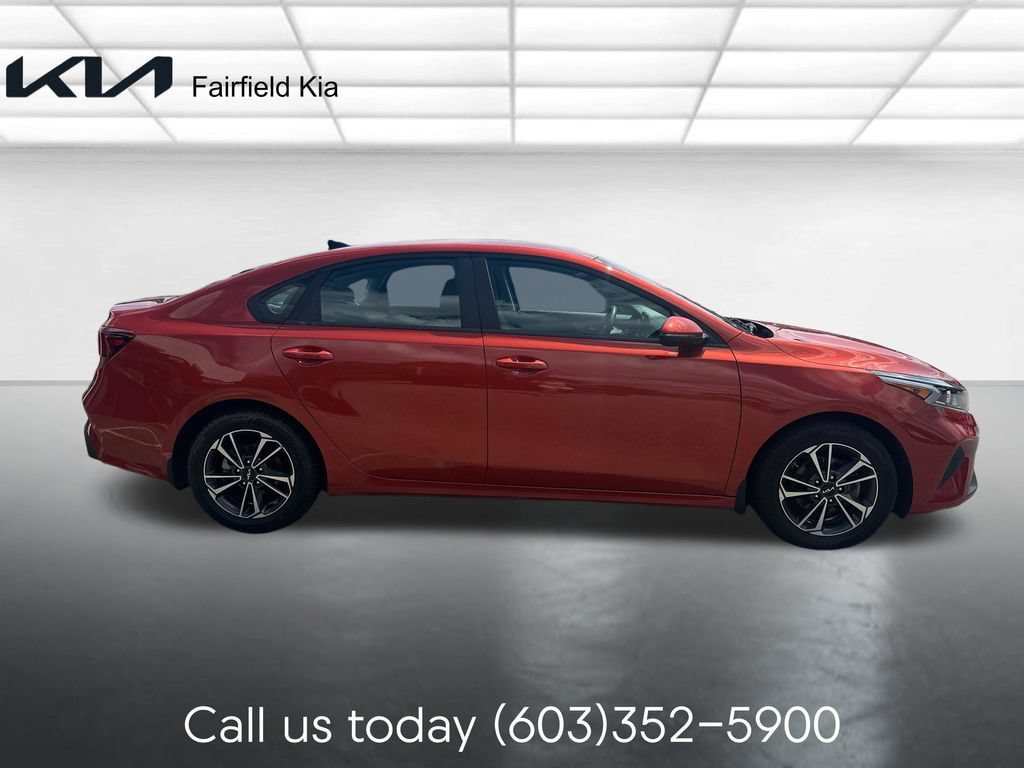 Certified 2024 Kia Forte LXS w/ LXS Technology Package FWD image 6