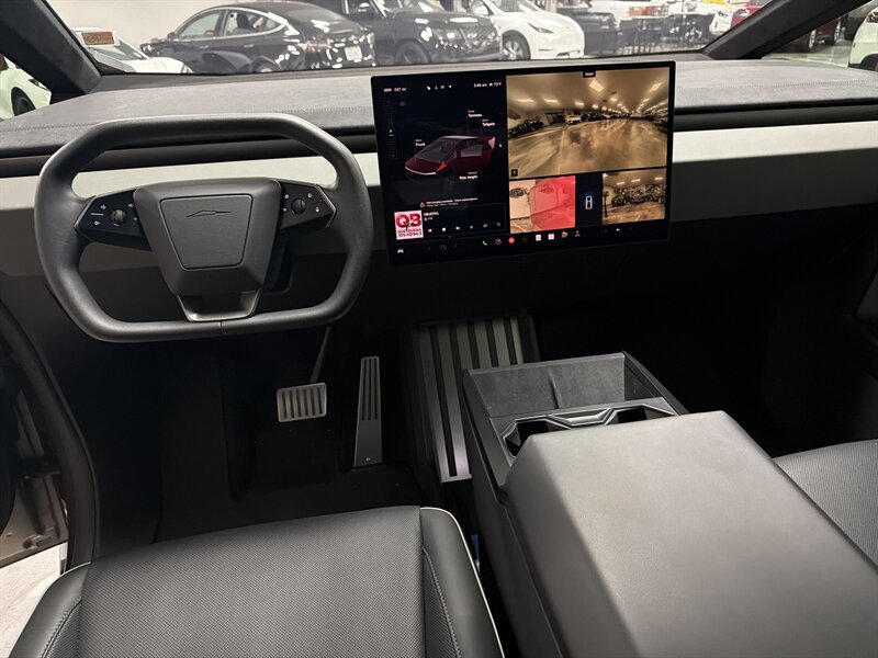 Used 2025 Tesla Cybertruck Cyberbeast AWD/4WD image 53