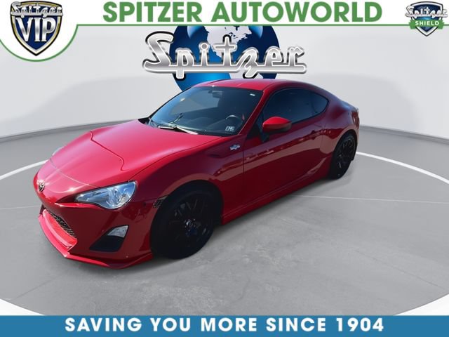 Used 2013 Scion FR-S RWD image 4