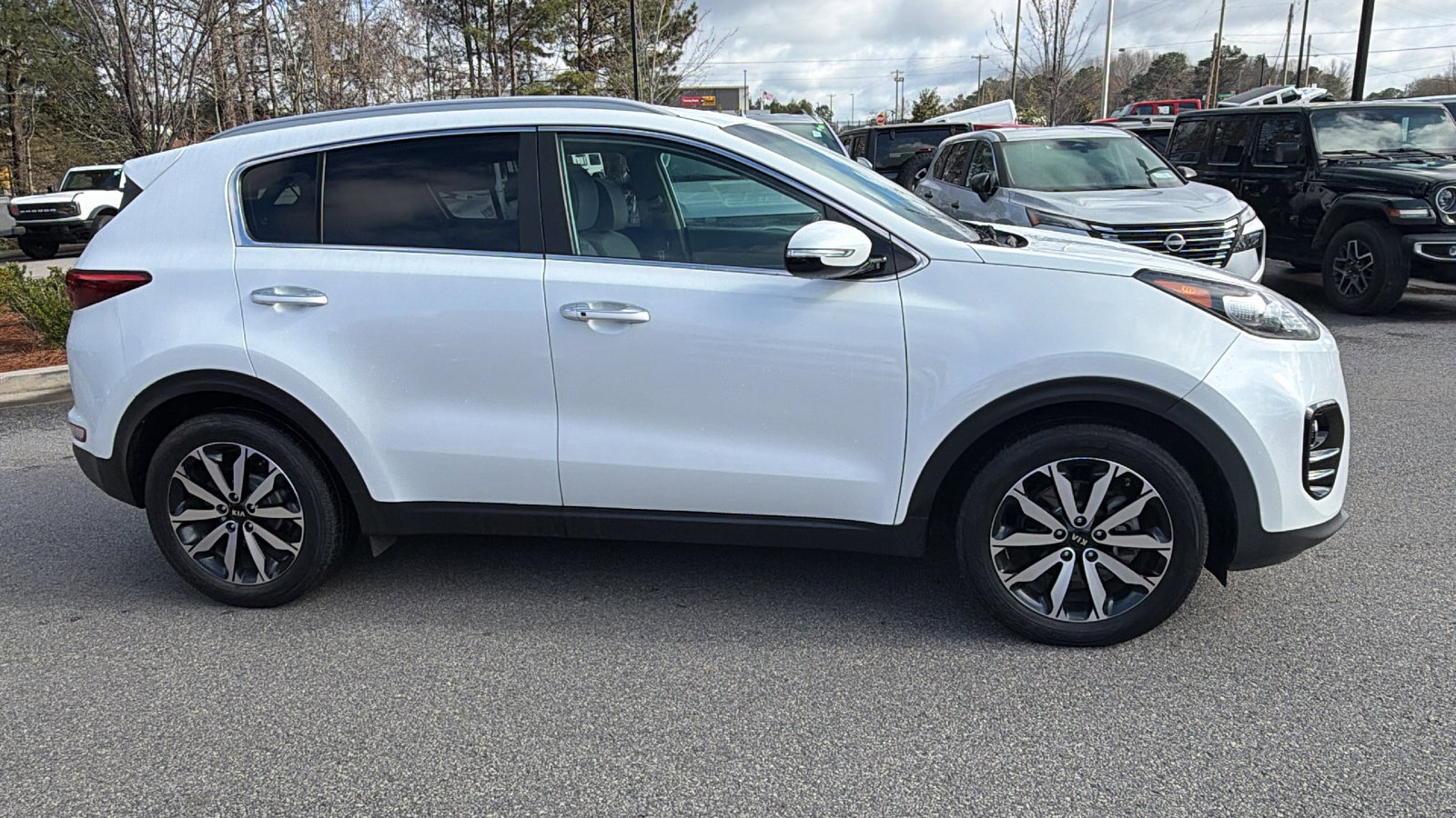 Used 2018 Kia Sportage EX image 7