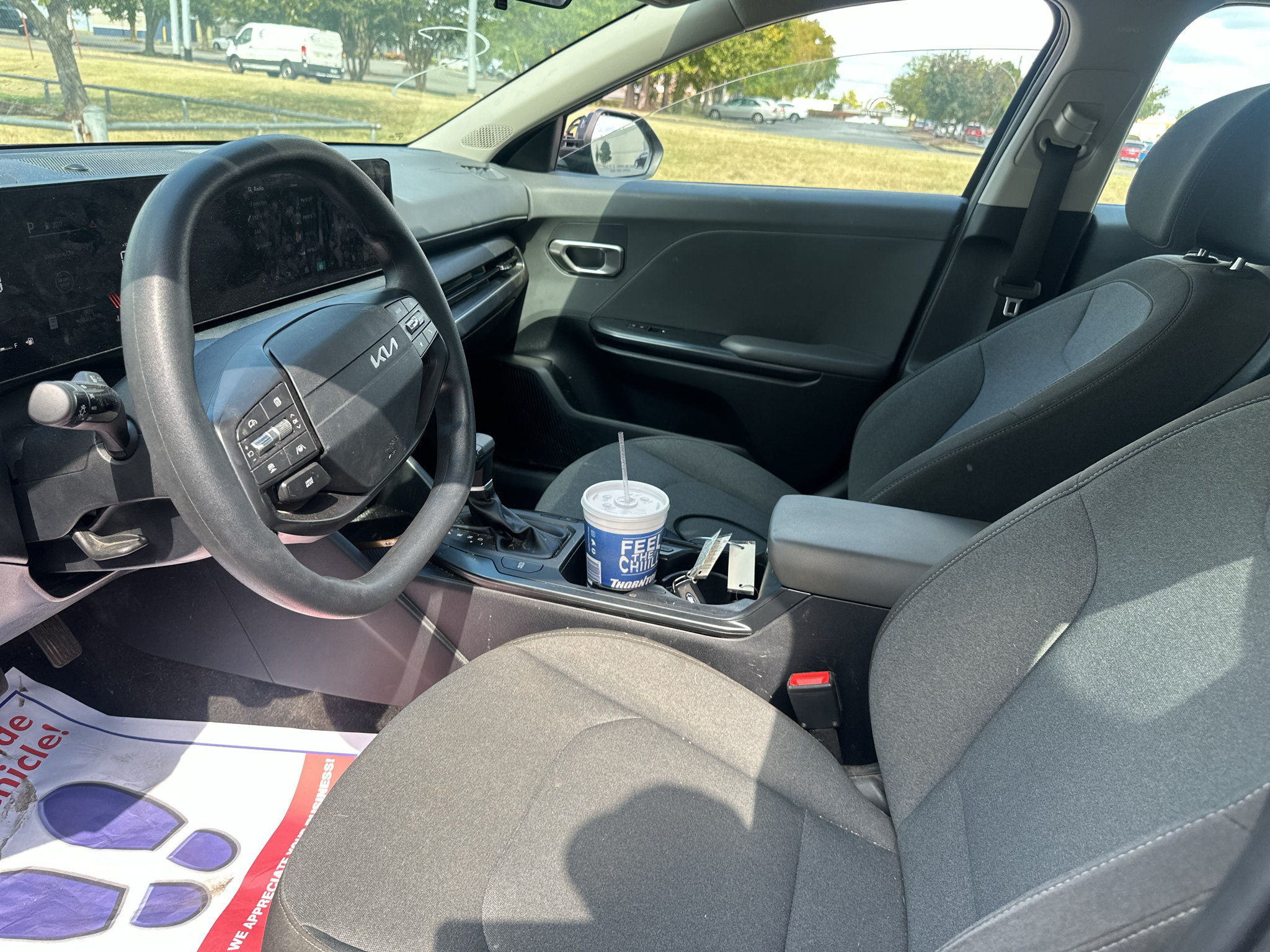 Used 2025 Kia K4 FWD image 17