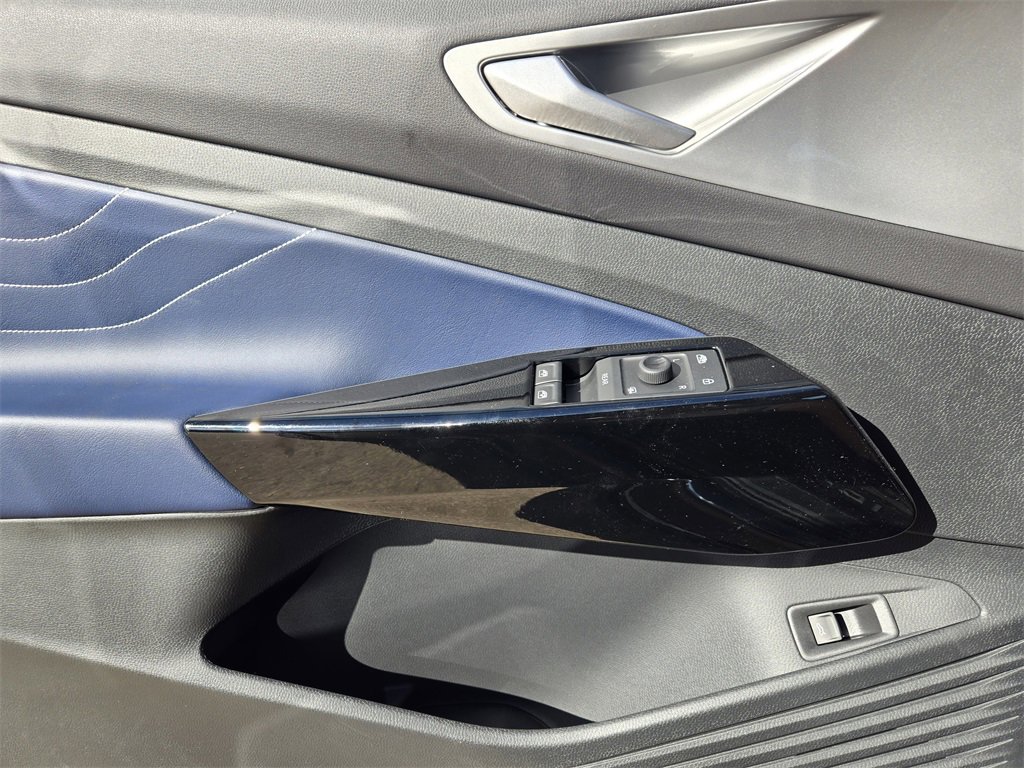 New 2025 Volkswagen ID.4 Pro S image 18