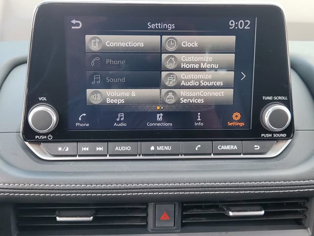 Used 2023 Nissan Rogue SV FWD image 16
