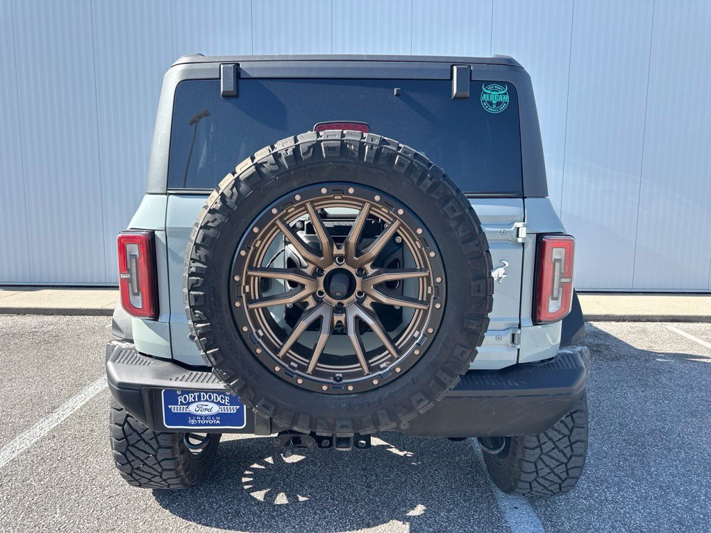 Certified 2023 Ford Bronco Badlands w/ Sasquatch Package AWD/4WD image 6