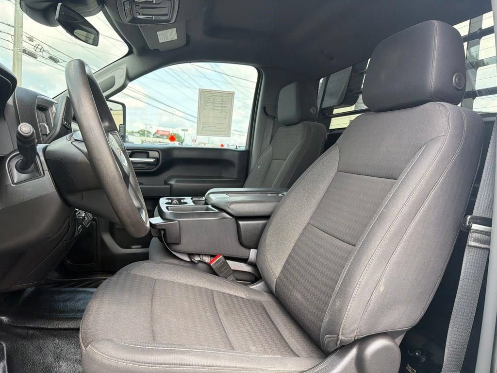 Used 2024 GMC Sierra 3500 Pro w/ Convenience Package AWD/4WD image 25