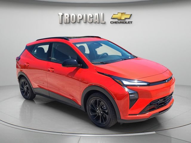 New 2027 Chevrolet Bolt RS w/ Technology Package FWD image 4